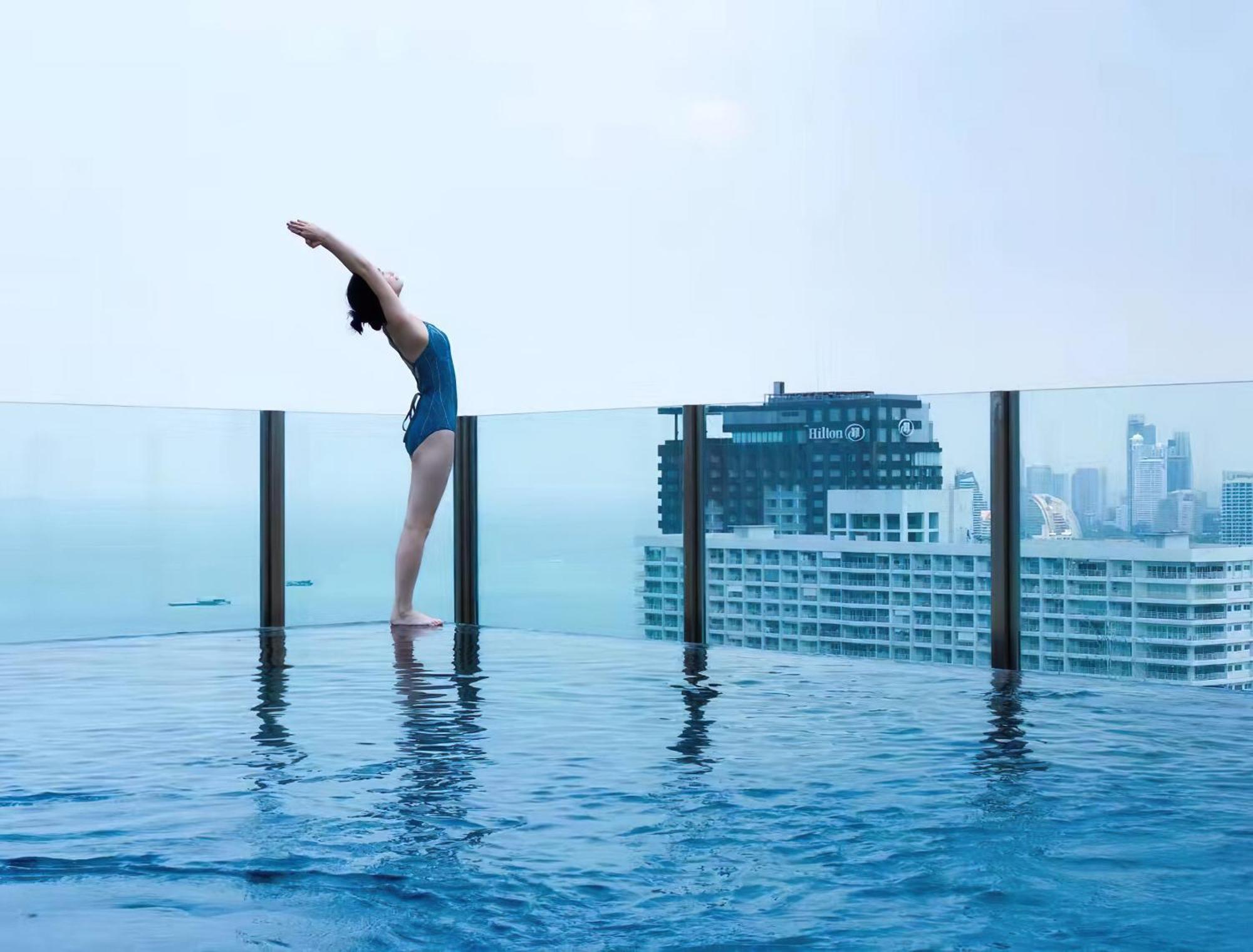Central Pattaya - Sea View Large Balcony Condo With Infinity Pool Екстериор снимка