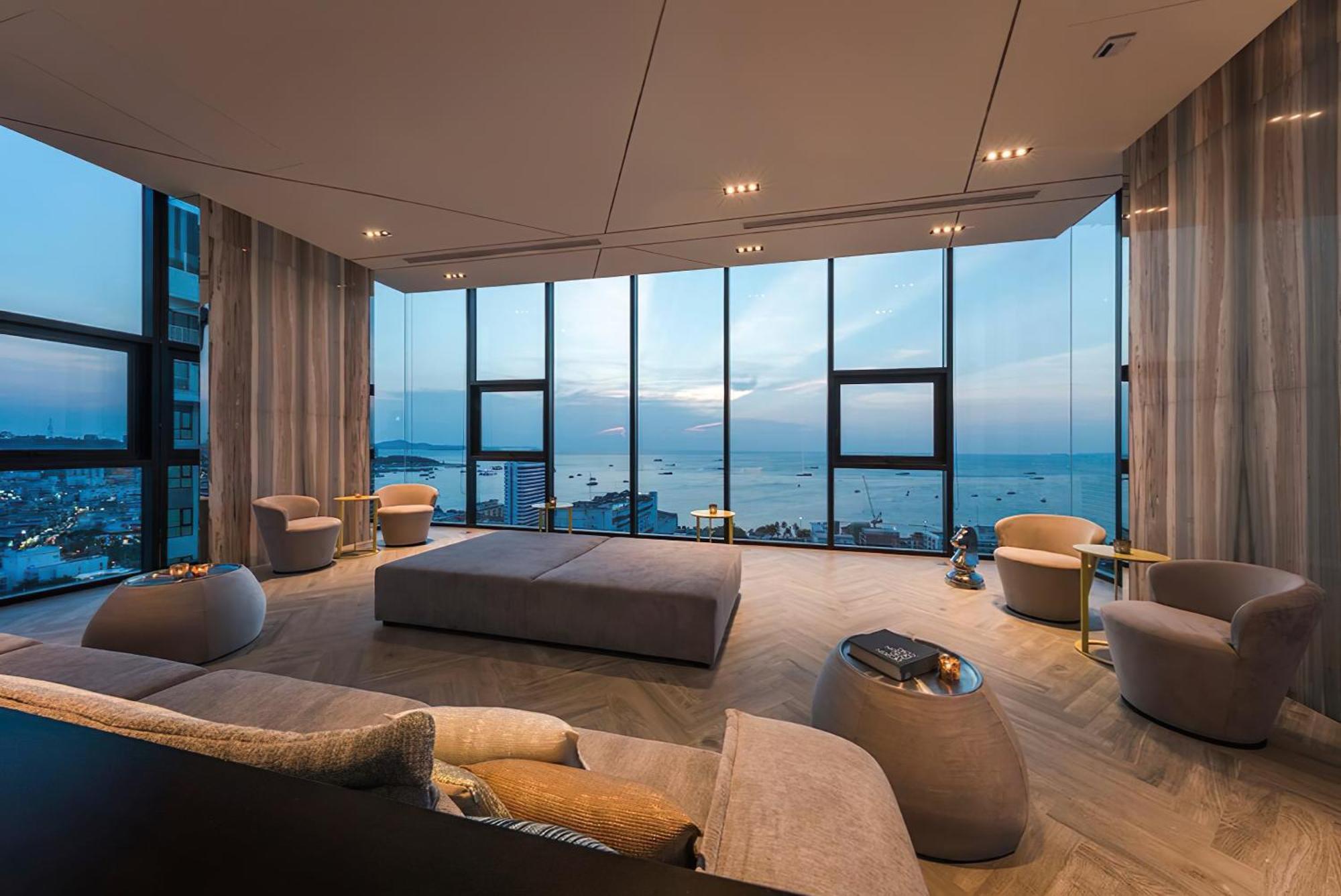 Central Pattaya - Sea View Large Balcony Condo With Infinity Pool Екстериор снимка
